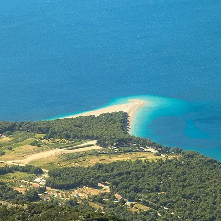 Kemp Boutique Bunja 2*