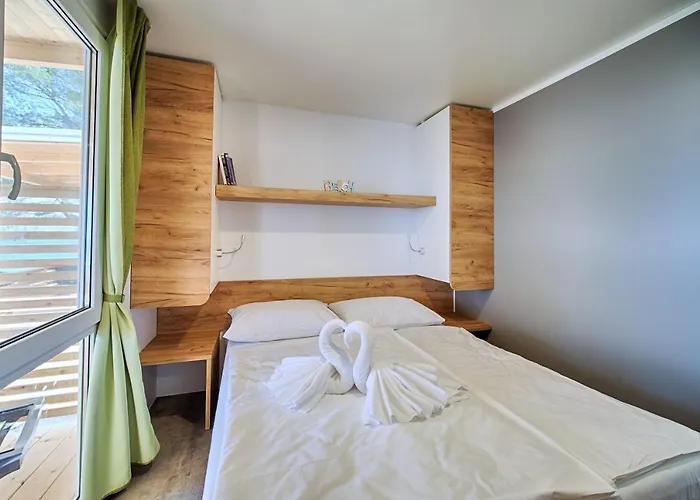 Boutique Bunja سوبيتار