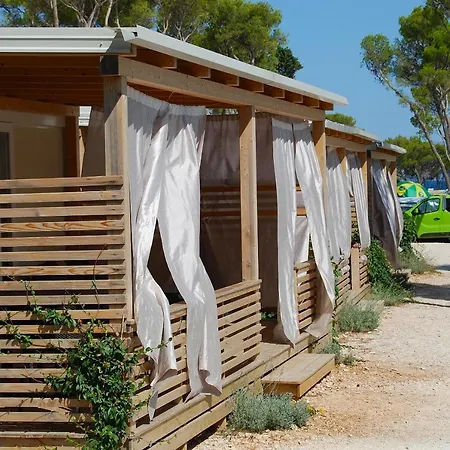 مكان تخييم Boutique Bunja سوبيتار