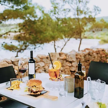 مكان تخييم Boutique Bunja 2*