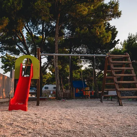 Boutique Bunja Kamp alanı Supetar